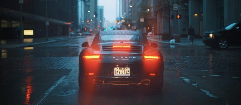 Glanzende auto na professionele complete make-over met Detail Car service